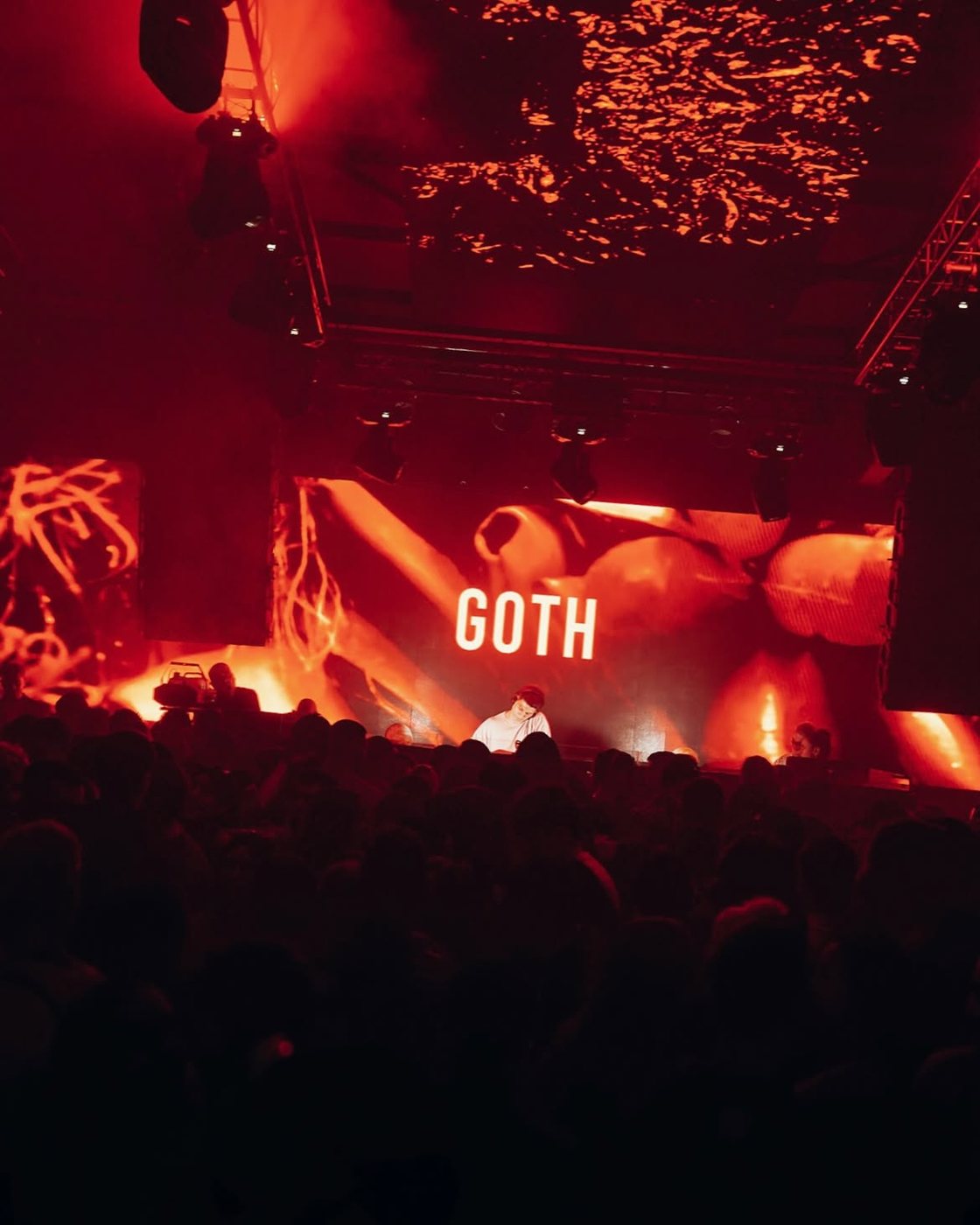 GOTH — fotografía oficial 3