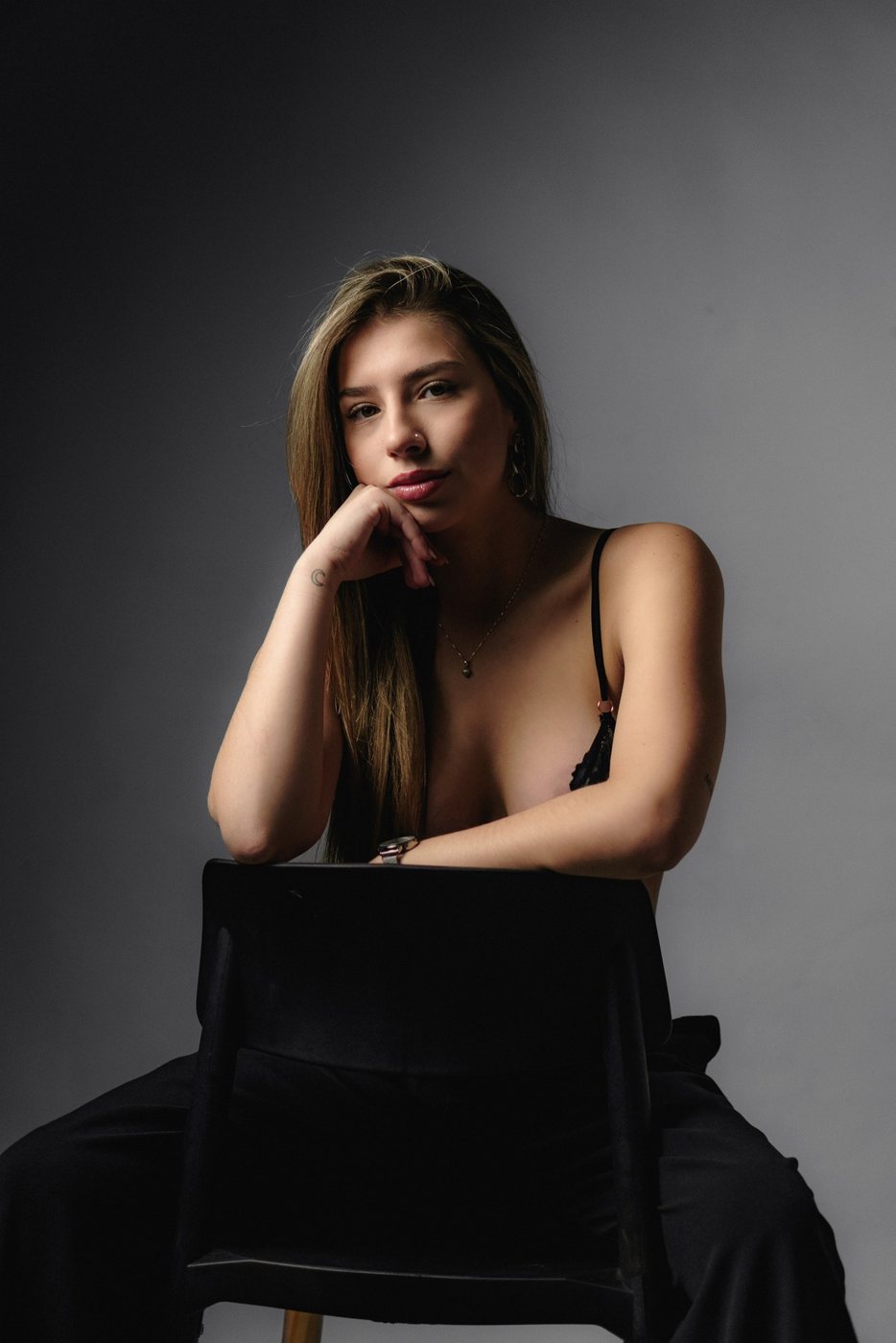 LUDMILA — fotografía oficial 4