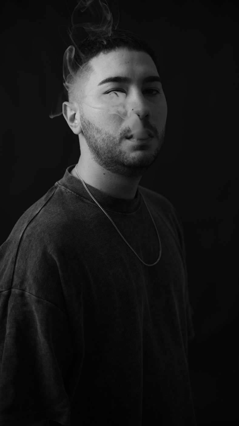 LOU ANZ — fotografía oficial 5