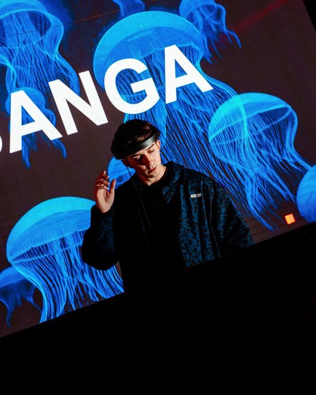 CASANGA — fotografía oficial 3